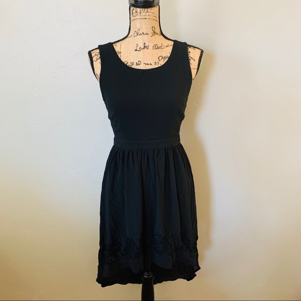 Forever 21 Black Dress